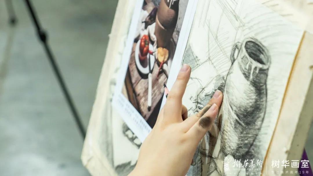 美術(shù)聯(lián)考不理想怎么辦？應(yīng)該從這幾個問題來改善