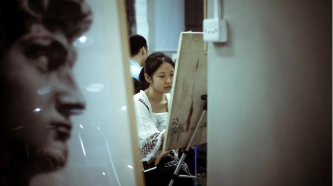 美術(shù)生畫畫的時(shí)候遇到瓶頸怎么辦?這些方法幫你巧妙解決 美術(shù)生畫畫的時(shí)候遇到瓶頸怎么辦?這些方法幫你巧妙解決